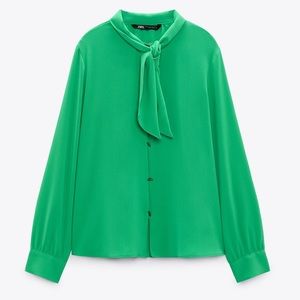 Golden buttoned tie blouse NWT